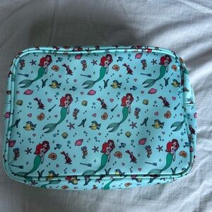 Large Stoney clover lane Ariel pouch